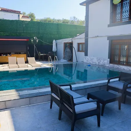 Hotel Lamoza Narlidere